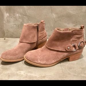 Shoes in excellent condition